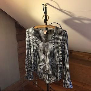 Mossimo Supply Co. Black White Gingham Print Long Sleeve Flare Top, EUC, XS